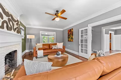 Living - 207 Casterton Ave, Akron, OH 44303 photo 1 of 3