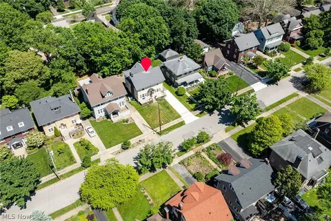 View/Area - 207 Casterton Ave, Akron, OH 44303 photo 1 of 2