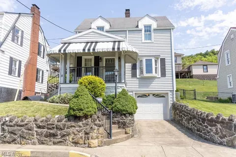 8 Driggs Ln, Bridgeport, OH 43912
