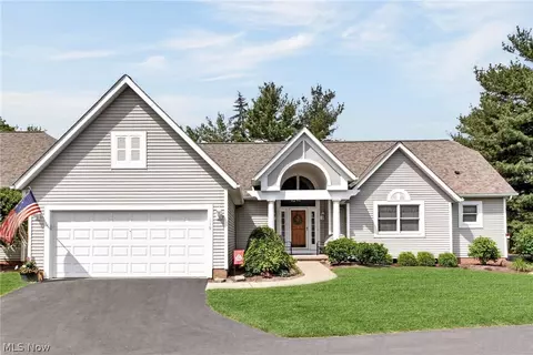 119 Barkwood Dr, Wadsworth, OH 44281