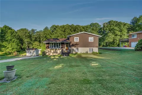 1347 S Polen Ave, Mogadore, OH 44260