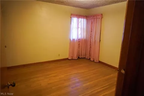Bedroom - 4450 7th St NW, Canton, OH 44708 photo 1 of 3