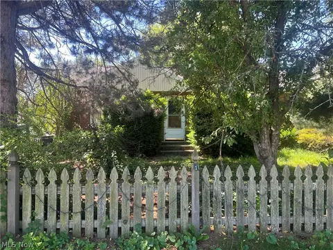 4450 7th St NW, Canton, OH 44708