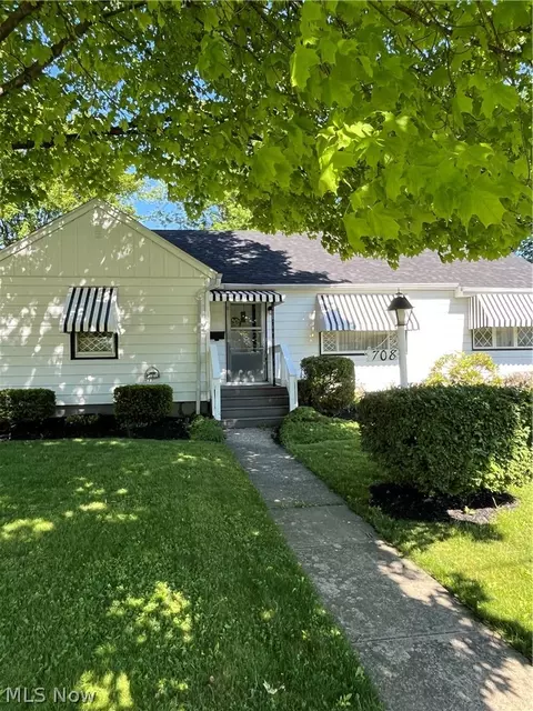 708 Allen Ave, Ashtabula, OH 44004