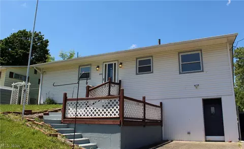 649 Standish St NW, Massillon, OH 44647