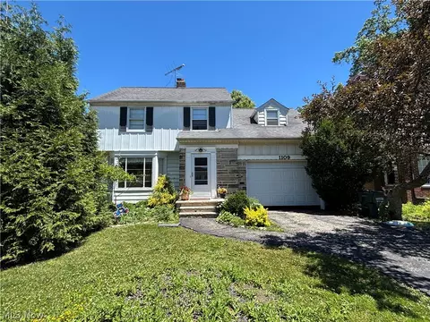 1109 S Belvoir Blvd, South Euclid, OH 44121