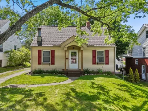 142 Canton Rd, Akron, OH 44312