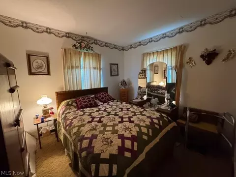 Bedroom - 1226 Columbus Ave, Ashtabula, OH 44004 photo 1 of 4