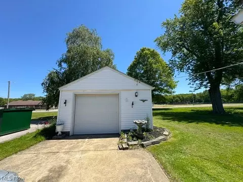 Other - 1226 Columbus Ave, Ashtabula, OH 44004 photo 2 of 7