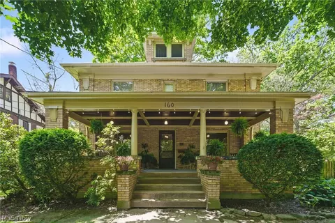 160 Oakdale Ave, Akron, OH 44302