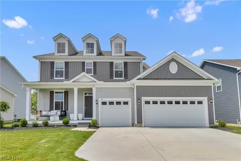 520 Forecastle Ct, Avon Lake, OH 44012