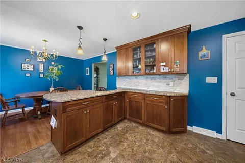 Kitchen - 2103 David Ave, Parma, OH 44134 photo 4 of 4