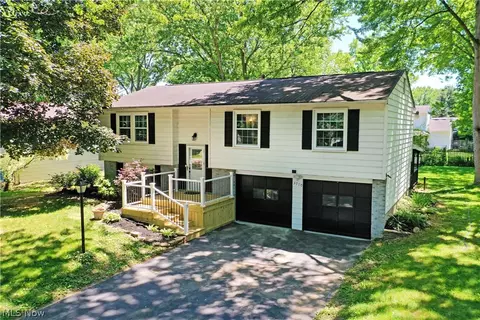 3710 Bellwood Dr SE, Warren, OH 44484