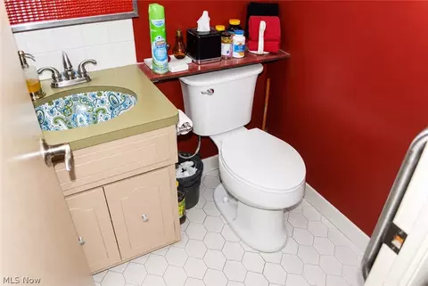 Bath - 6484 State Rd #D8, Parma, OH 44134 photo 1 of 2