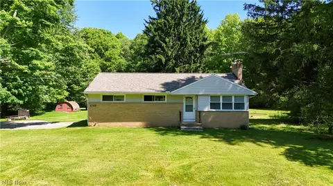9621 Wolfe Rd, Windham, OH 44288 photo 27