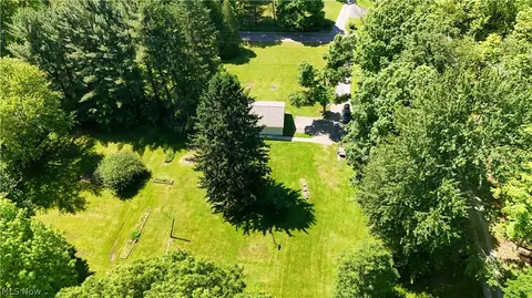 9621 Wolfe Rd, Windham, OH 44288 photo 6