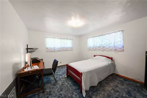 Bedroom - 9621 Wolfe Rd, Windham, OH 44288 photo 3 of 6