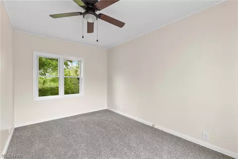 Bedroom - 70042 1st St, Flushing, OH 43977 photo 3 of 5