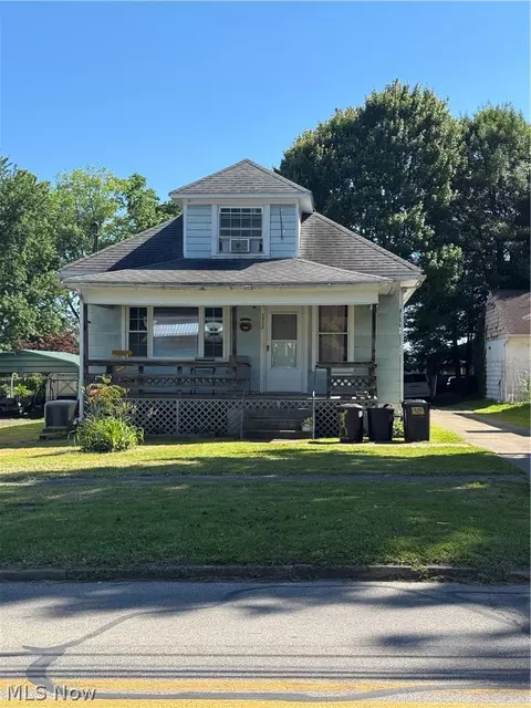 1502 16th St, Parkersburg, WV 26101