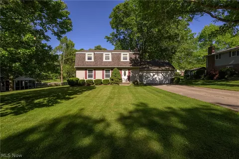8820 Concord Dr, Westfield Center, OH 44251