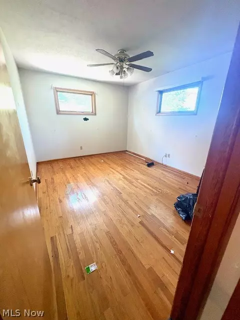 Bedroom - 451 9th St, Elyria, OH 44035 photo 1 of 4