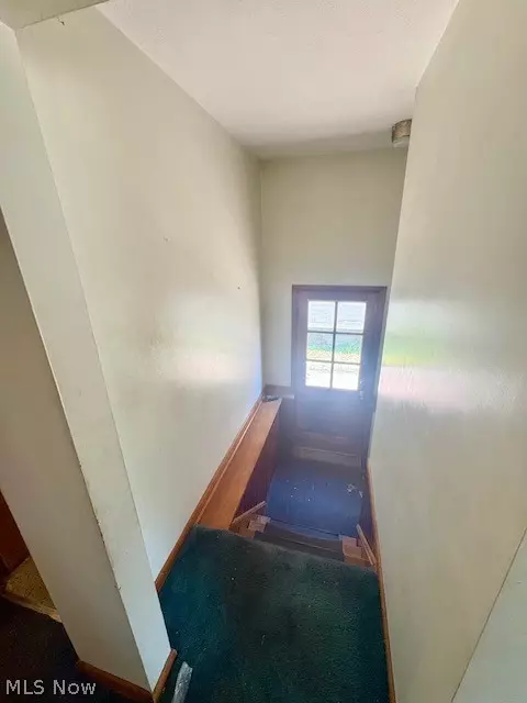 Entry Way - 451 9th St, Elyria, OH 44035 photo 7 of 7