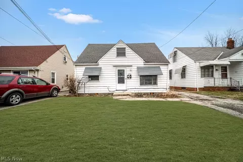 3753 W 117th St, Cleveland, OH 44111