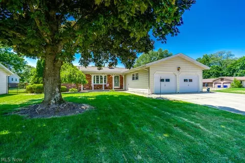 533 Louise St, Ravenna, OH 44266