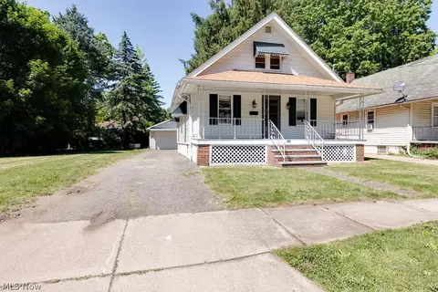 745 Lafollette St, Akron, OH 44306