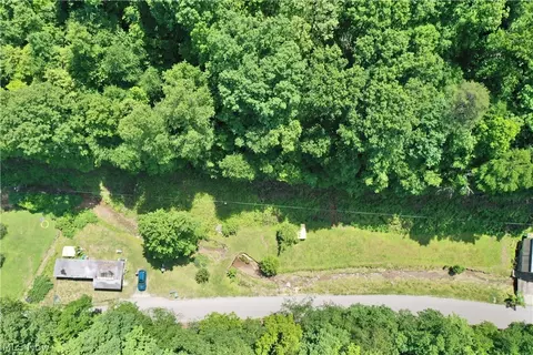 652 Dennis Fork Rd, Mount Zion, WV 26151