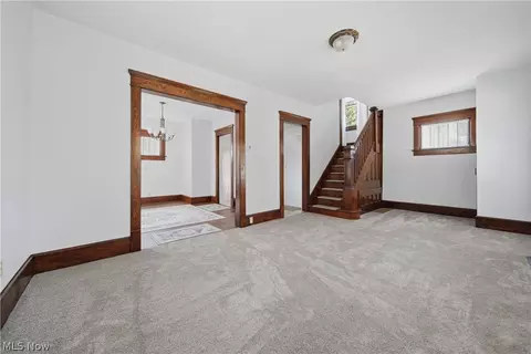 Living - 2613 Crown Pl NW, Canton, OH 44708 photo 3 of 5