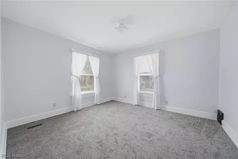 2613 Crown Pl NW, Canton, OH 44708 photo 16