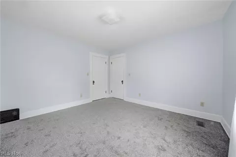 Bedroom - 2613 Crown Pl NW, Canton, OH 44708 photo 4 of 6