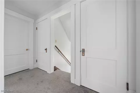 Entry Way - 2613 Crown Pl NW, Canton, OH 44708 photo 3 of 4