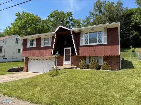 159 Valley Way, Weirton, WV 26062