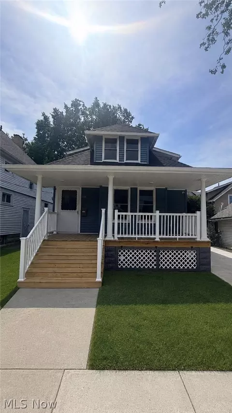 3306 W 38th St, Cleveland, OH 44109
