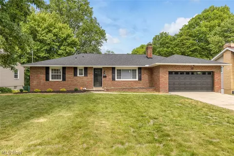 2429 Thurmont Rd, Akron, OH 44313