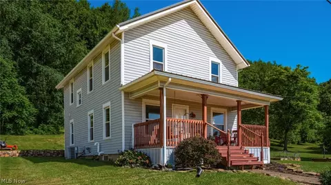 9945 Raiders Rd, Frazeysburg, OH 43822
