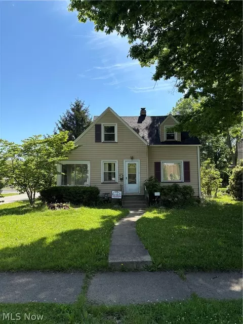 629 SE Willard Ave SE, Warren, OH 44483