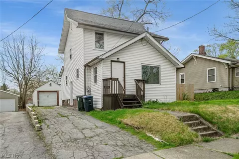 625 Wyandot Ave, Akron, OH 44305