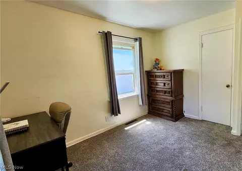 Bedroom - 1328 Myrtle Ave, Ashtabula, OH 44004 photo 1 of 4