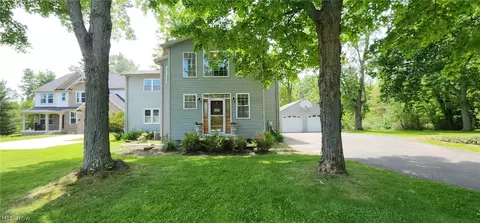 33430 Pettibone Rd, Solon, OH 44139