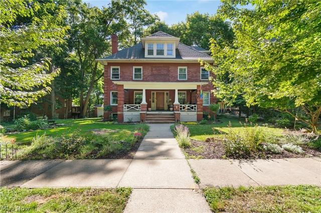 1848 Cadwell Ave, Cleveland Heights, OH 44118