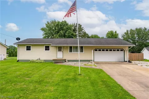 5900 Hancock St SW, Canton, OH 44706