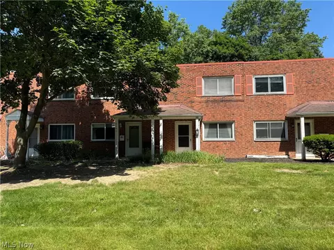 4393 Fairway Dr, Cleveland, OH 44135
