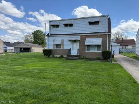 12910 Shady Oak Blvd, Garfield Heights, OH 44125