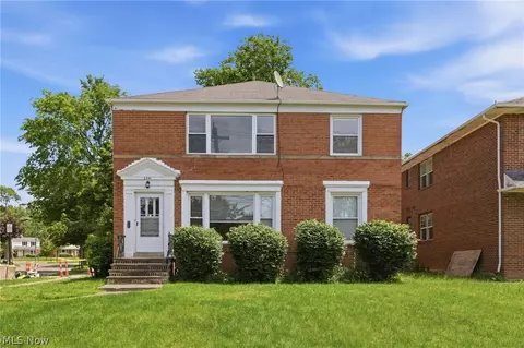 2341 Warrensville Center Rd, University Heights, OH 44118