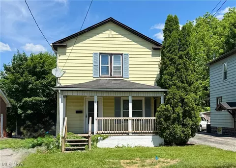 3443 Sheridan Rd, Youngstown, OH 44502