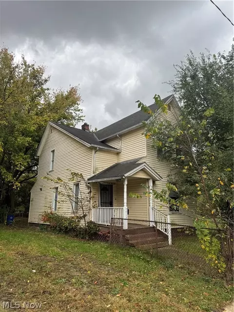 7712 Redell Ave, Cleveland, OH 44103