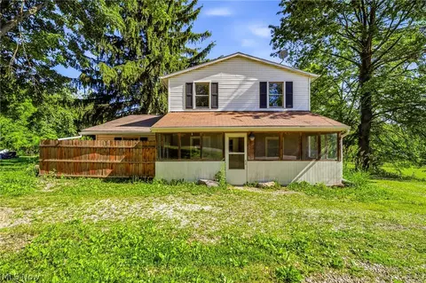 4469 Edson Rd, Kent, OH 44240